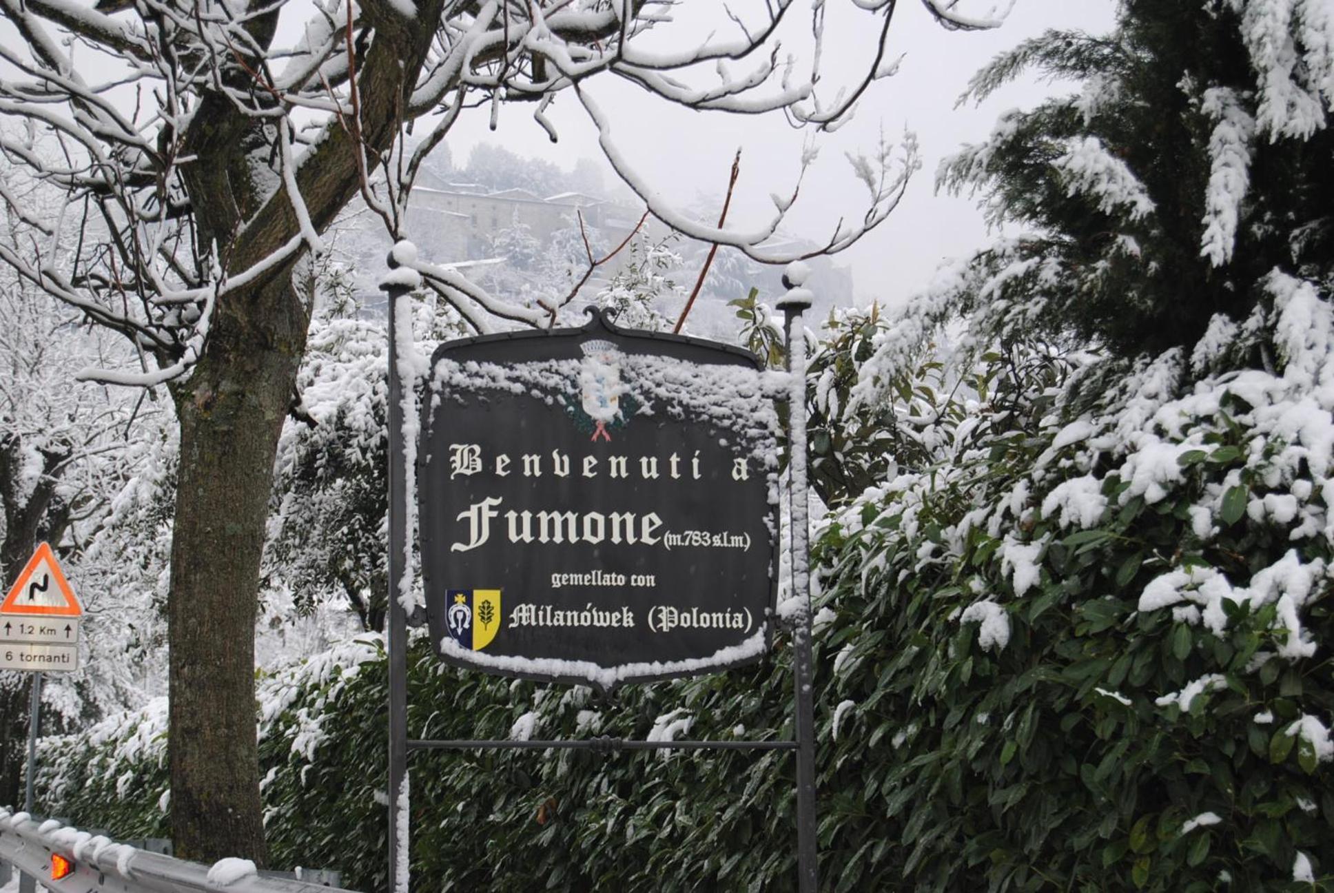 Locanda Il Falco Nero Fumone Kültér fotó