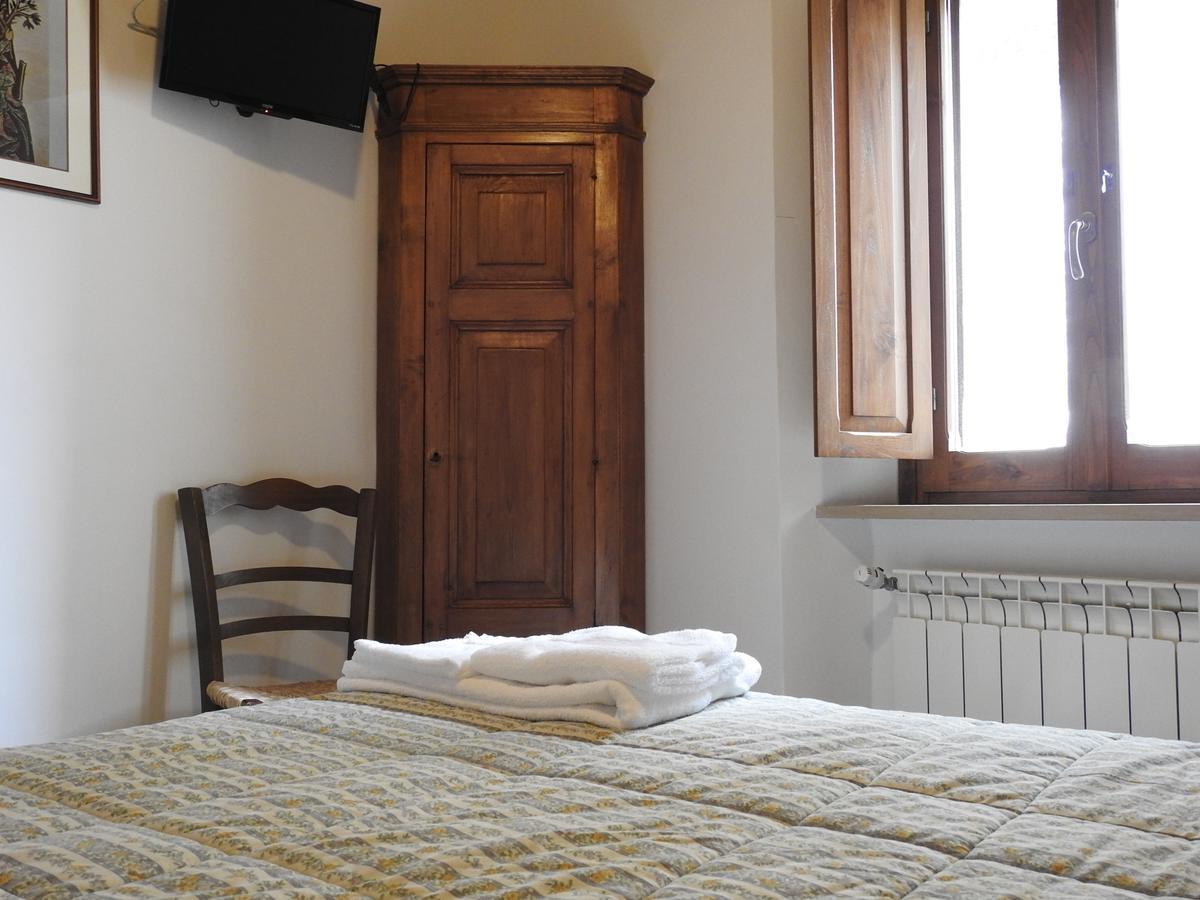 Locanda Il Falco Nero Fumone Kültér fotó